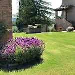 Gemuetliche Mit Grill- Garten Und Gemeinschaftspool By Interhome 키우시