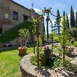 Gemuetliche Mit Grill- Garten Und Gemeinschaftspool By Interhome * 키우시